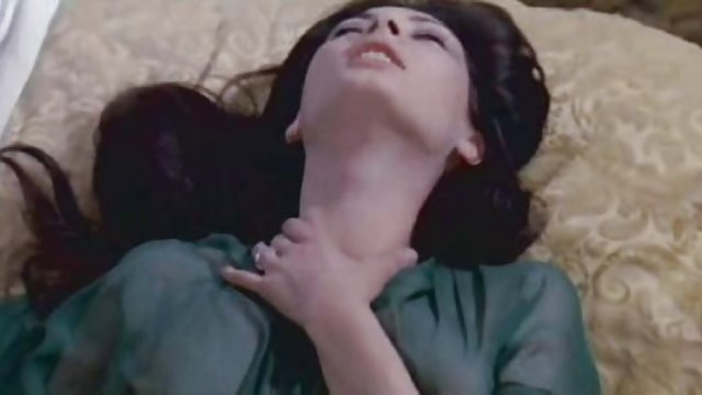 XXX بدون ثبت نام الاغ داستان سکسی تصویری منو مامانم عاشقانه خوشمزه از یک سبزه هیجان انگیز