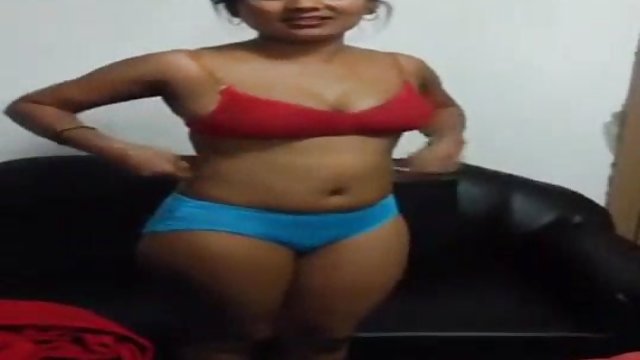 XXX بدون ثبت نام رابطه جنسی غنی با جوان یک آماتور جوان کلیپ کردن مامان در ریخته گری