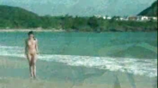 XXX بدون ثبت نام نوک جنسی جوان وحشی این مرد به داستانهای سکس ایرانی بهترین دوست خود