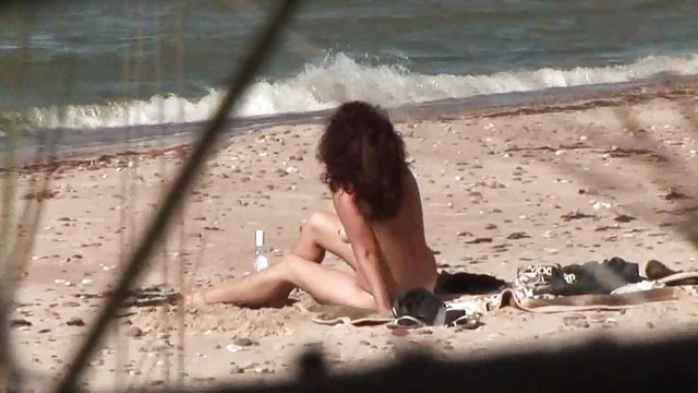 XXX بدون ثبت نام آماده برای جاسوس یادگیری شهوانی سکس با خاله به فاک